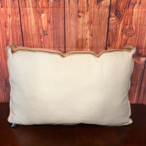 Decorative Lumbar Pillow With "Home Is By The Campfire" Print rustic style - Picture 2 of 5